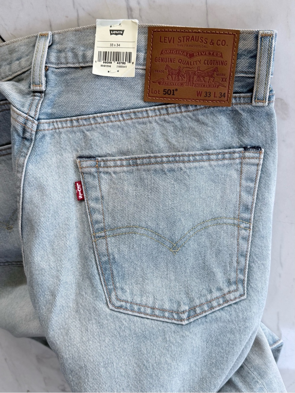New Levi’s Premium 501 Original 33x34 Men,s - Picture 15 of 15